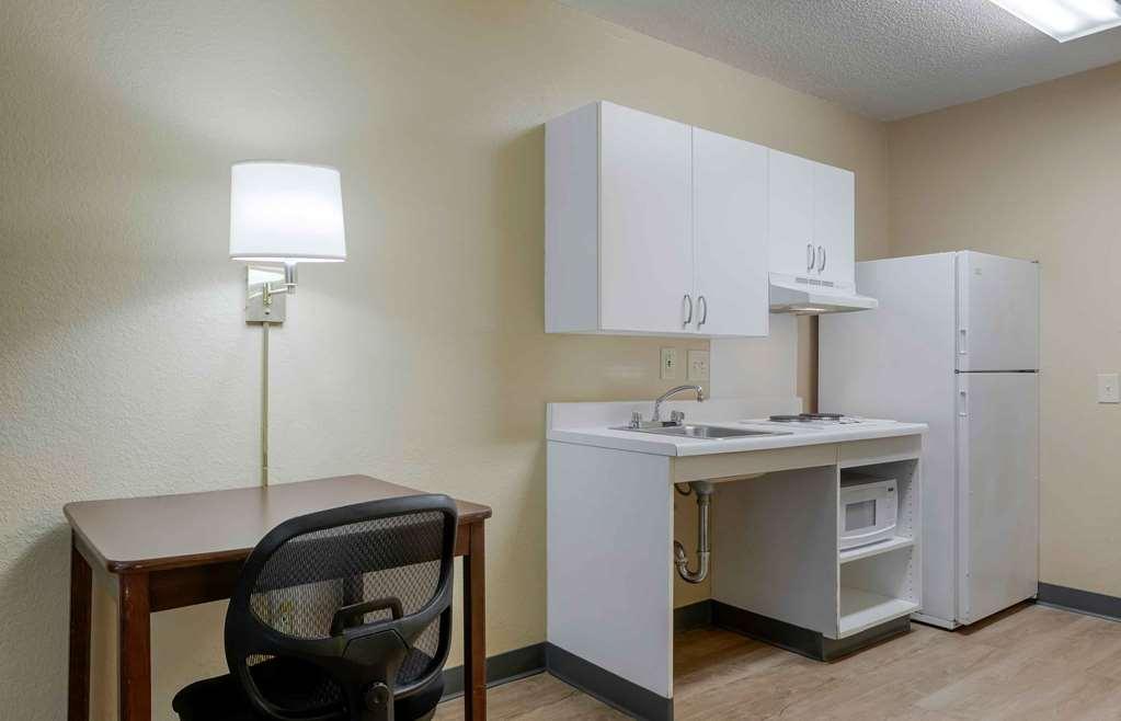 Extended Stay America Suites - Kansas City - Airport Δωμάτιο φωτογραφία