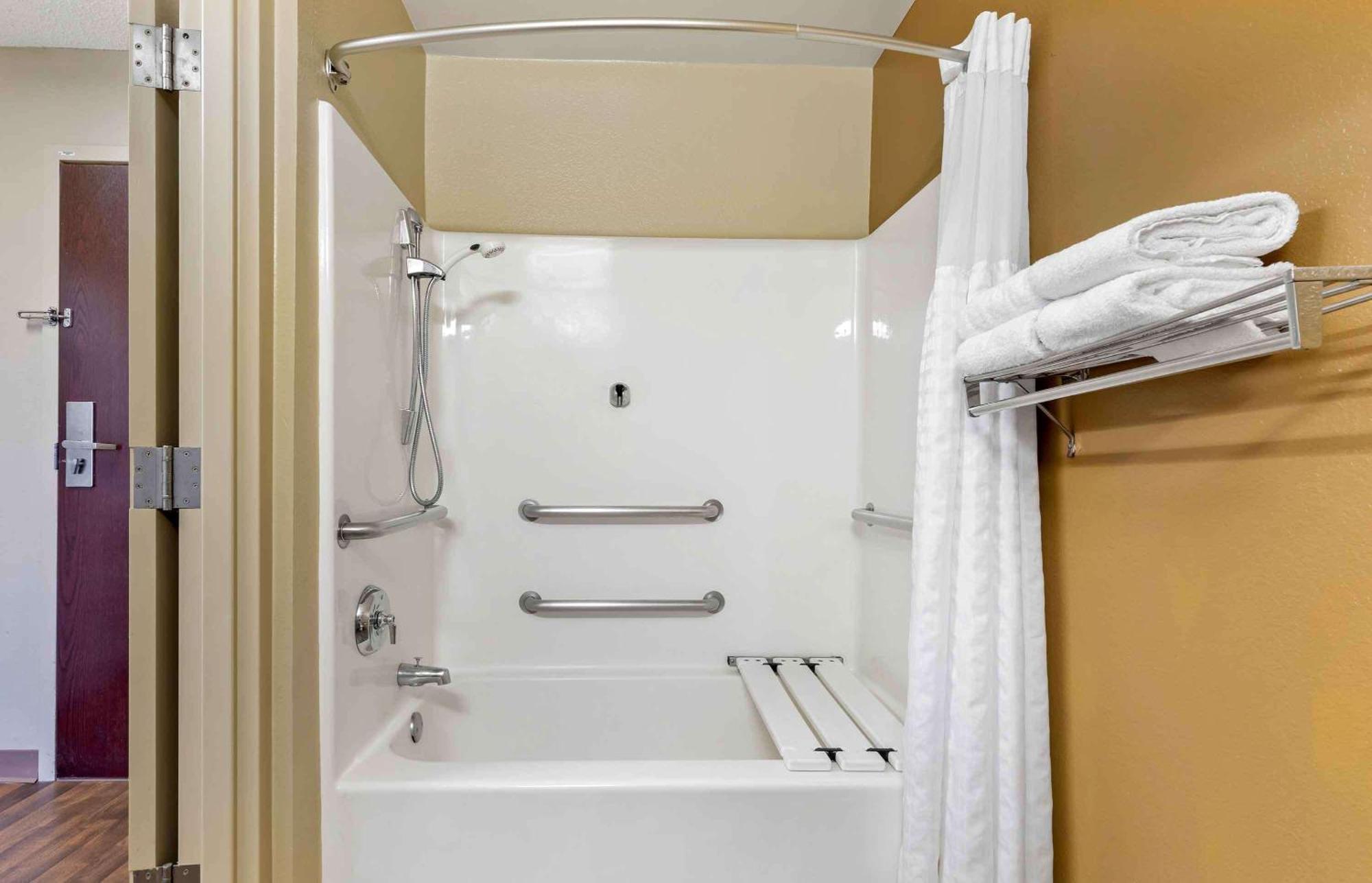 Extended Stay America Suites - Kansas City - Airport Εξωτερικό φωτογραφία