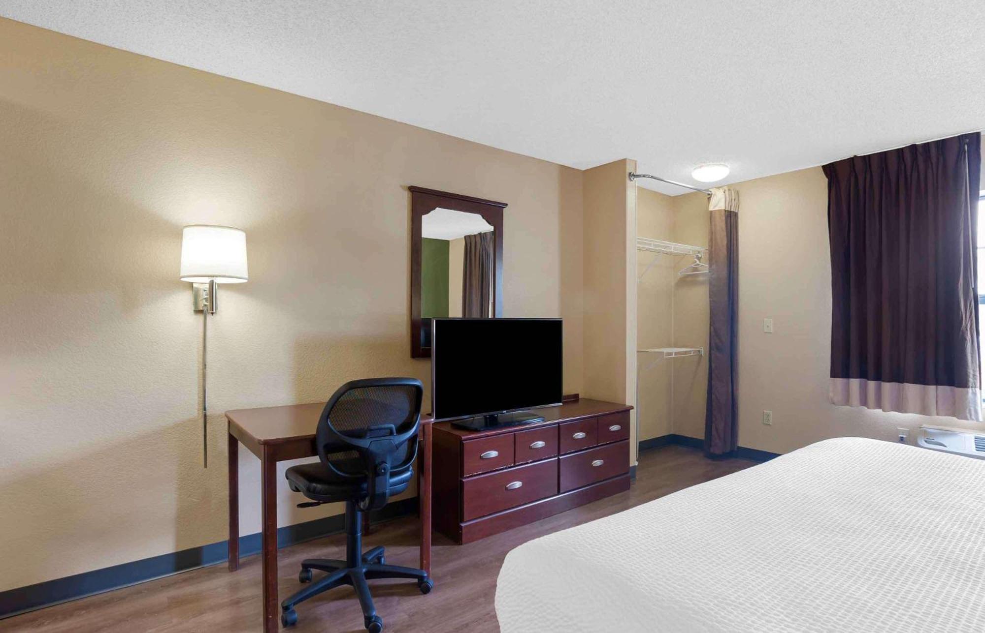 Extended Stay America Suites - Kansas City - Airport Εξωτερικό φωτογραφία