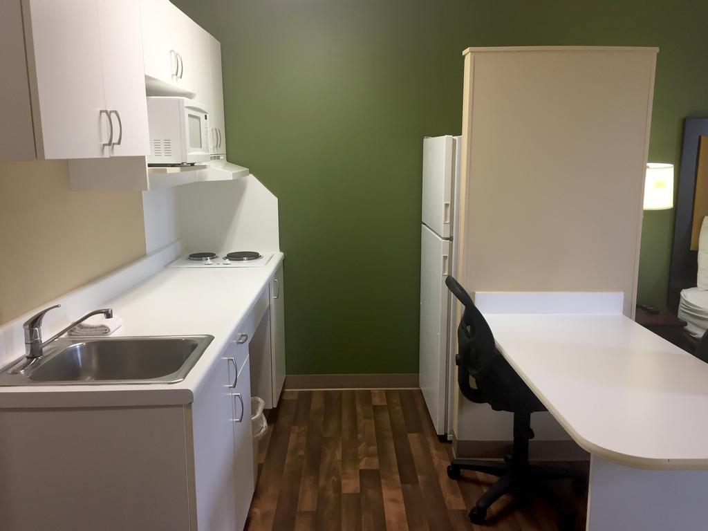Extended Stay America Suites - Kansas City - Airport Εξωτερικό φωτογραφία