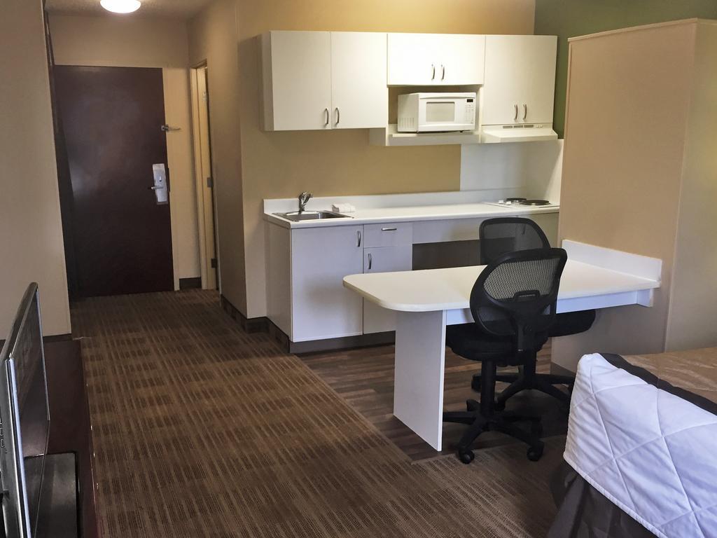 Extended Stay America Suites - Kansas City - Airport Εξωτερικό φωτογραφία