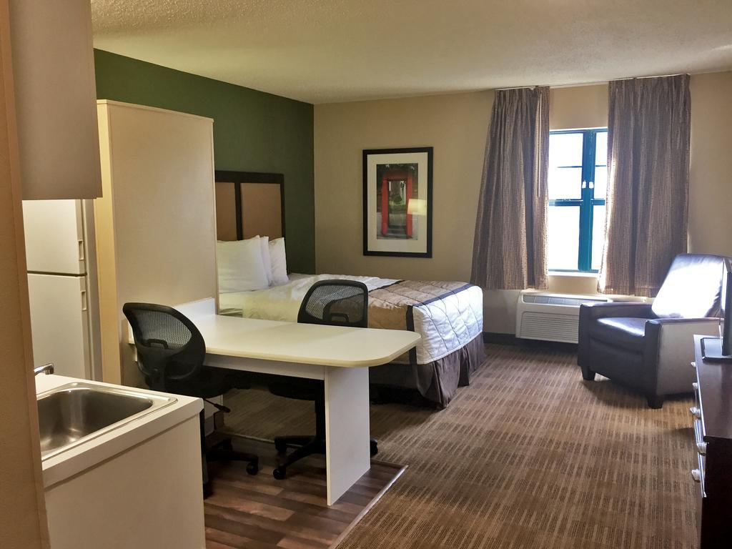 Extended Stay America Suites - Kansas City - Airport Εξωτερικό φωτογραφία